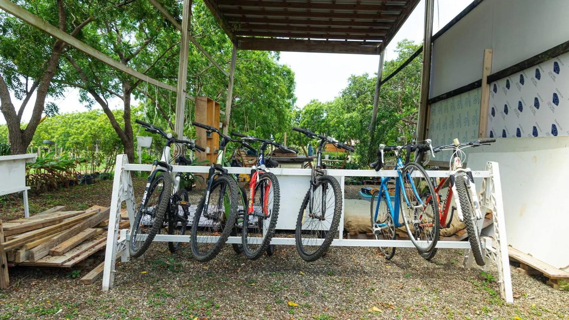 Pitahaya Retreat - Cozy Glamping Escape Villa Cabo Rojo